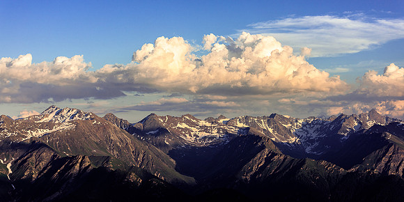Wolkendimension farbe