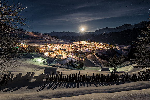 Serfaus bei Nacht **
